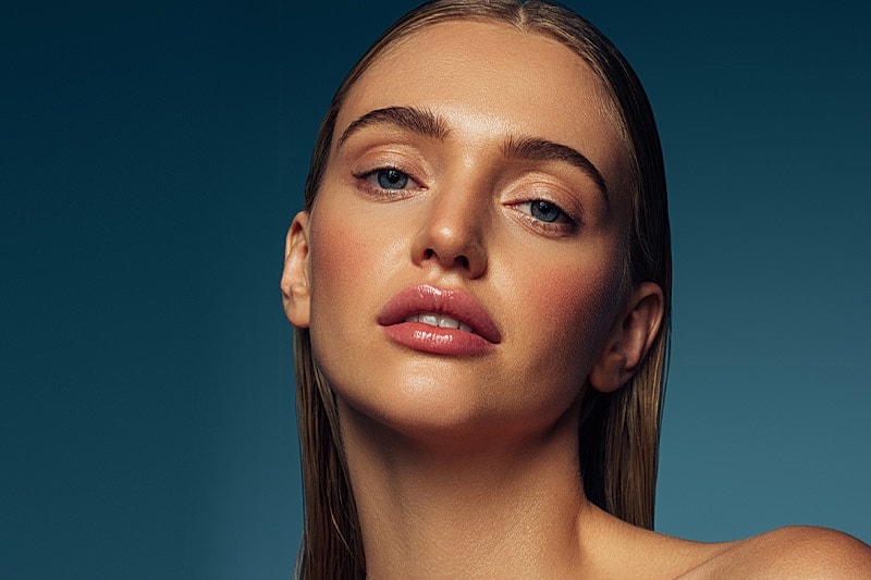 model with blue eyes